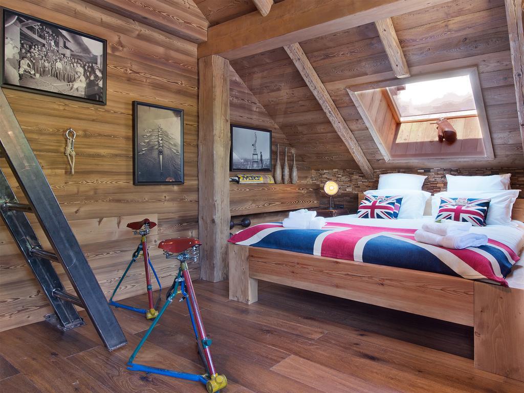 Les Rhodos Hotell La Clusaz Exteriör bild