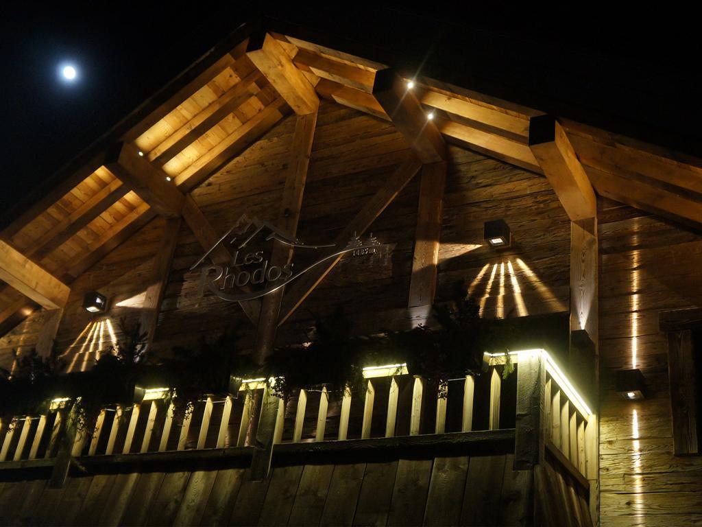Les Rhodos Hotell La Clusaz Exteriör bild